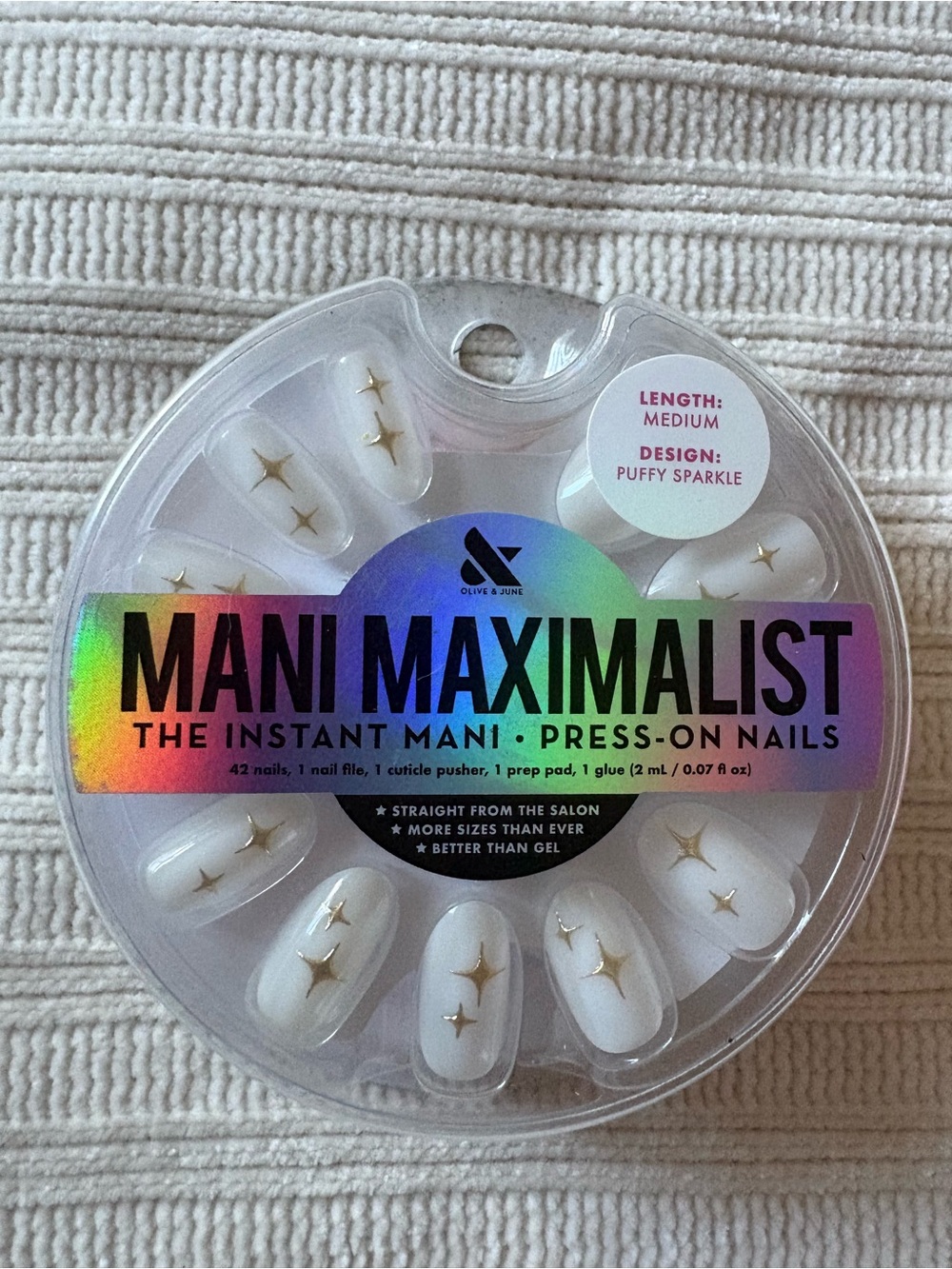 Olive & June Mani Maximalist Press-On Nails in White (Puffy Sparkle)
